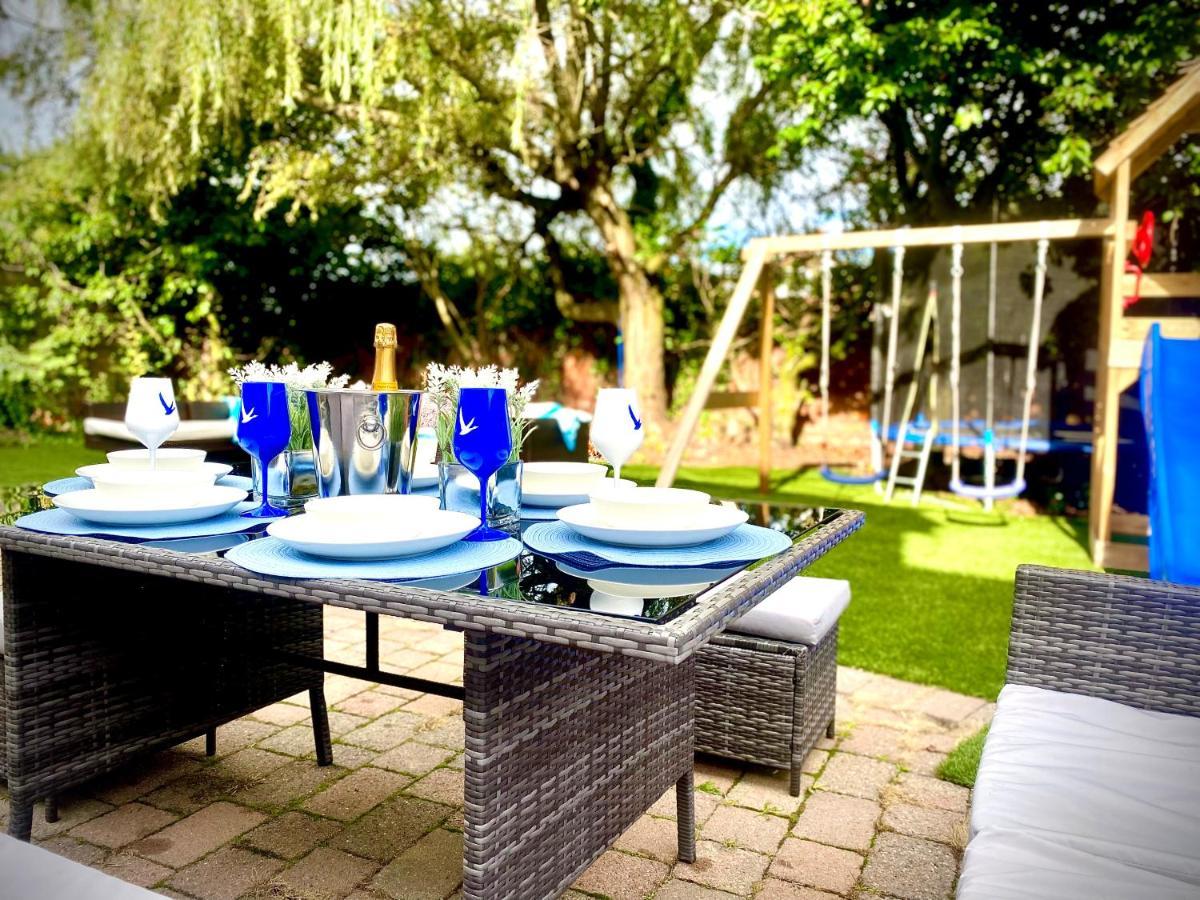 Beautiful Hot Tub Suite In Lytham St Annes Exteriör bild